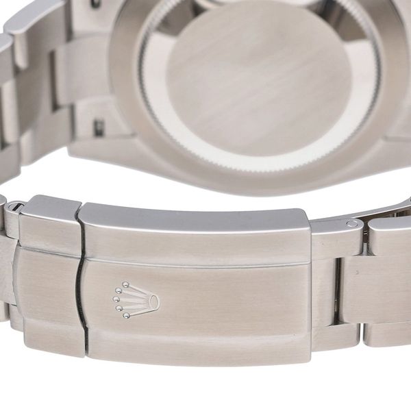 Rolex Oyster Perpetual 124300